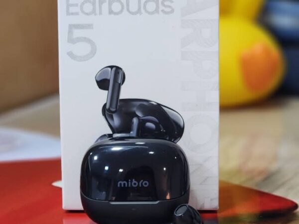 Mibro Earbuds 5 Mibro Earbuds 5