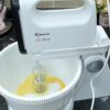 Batteur avec bol rotatif 300W Robuste T300 Batteur avec bol rotatif 300W Robuste T300