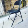 Chaise pliante en métal noir Chaise pliante en métal noir