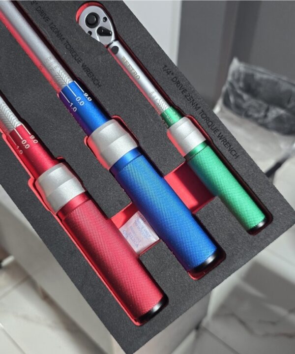 KIT CLE DYNAMOMETRIQUE 03PCS BEETRO TC0740