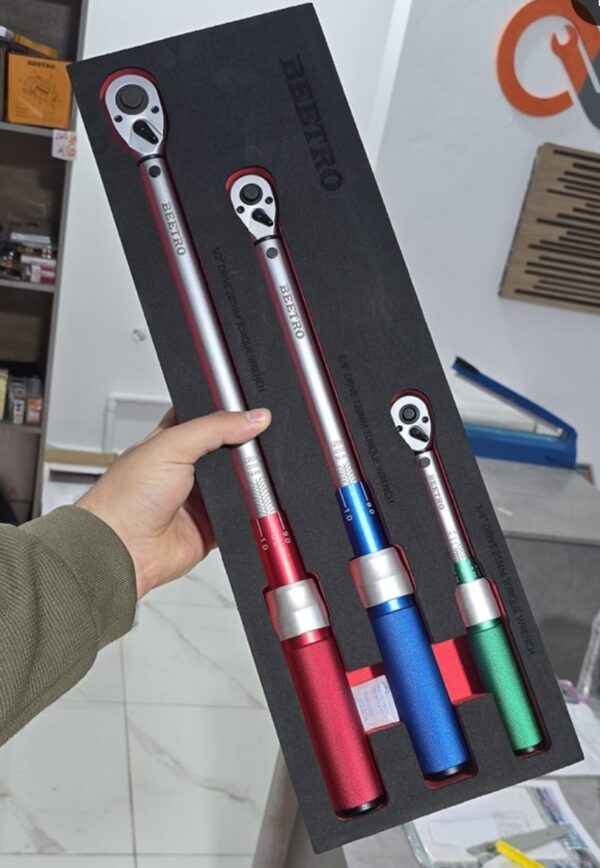 KIT CLE DYNAMOMETRIQUE 03PCS BEETRO TC0740