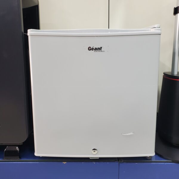 Mini Bar Géant Gris NV modèle 45L MBK62-G