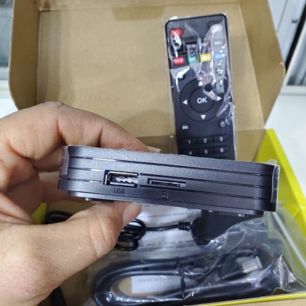 Tv Box onn. Google TV Android 14.0 16GB rom 2GB ram