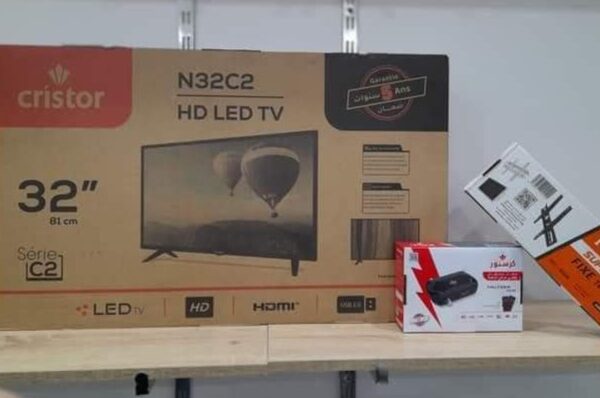 Tv Cristor 32p simple + démo Cristor th500+ Support aston Tv Cristor 32p simple + démo Cristor th500+ Support aston
