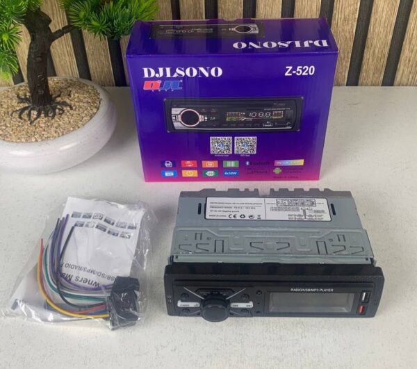 Autoradio MP3 Multimedia Player 1 DIN Bluetooth Autoradio MP3 Multimedia Player 1 DIN Bluetooth