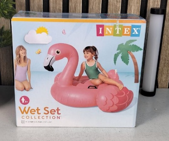 Bouée Géante Gonflable Flamant Rose Ride-On pour Piscine Intex 57558NP Bouée Géante Gonflable Flamant Rose Ride-On pour Piscine Intex 57558NP