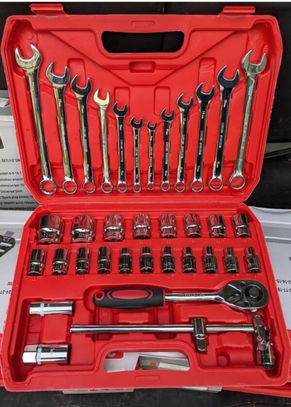 Caisse a douille 37pcs Caisse a douille 37pcs