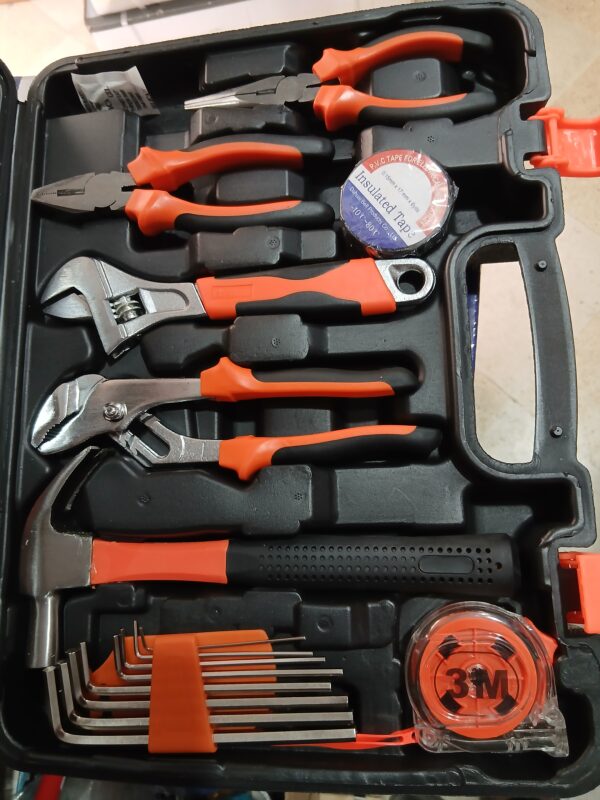 Caisse outils 72 pcs Très utile Caisse outils 72 pcs Très utile