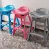 Chaise haute pour enfants, moderne, élégante, robuste et équipée de roulettes
