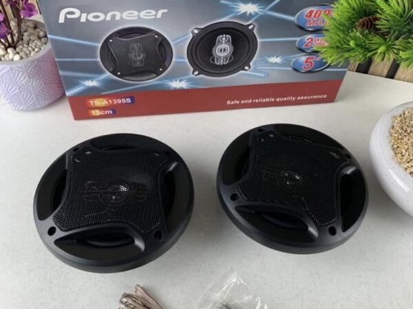Haut-Parleur Pioneer Coaxial de Voiture Haut-Parleur Pioneer Coaxial de Voiture