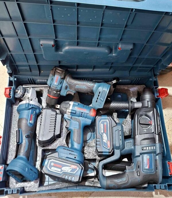 Kit BOSCH 4 en 1 Brushless 68V Kit BOSCH 4 en 1 Brushless 68V