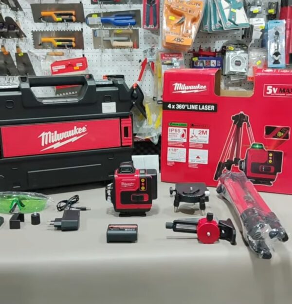 Niveau laser MILWAUKEE 4D Niveau laser MILWAUKEE 4D