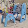 Table et chaise pour enfants avec tableau éducatif. Table et chaise pour enfants avec tableau éducatif.